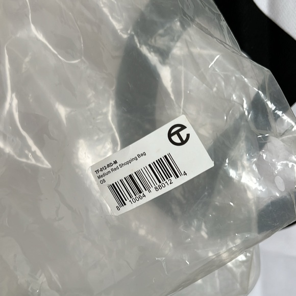 TELFAR Medium Shopping Bag - Picture 9 of 9